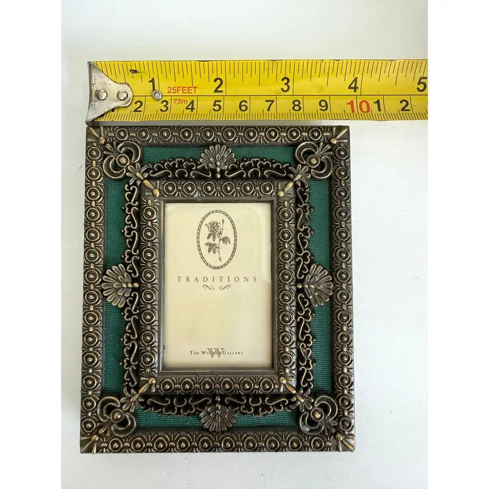 VTG Weston Gallery Ornate Bronze Metal Filigree Tabletop Picture Frame 4x5 Outer